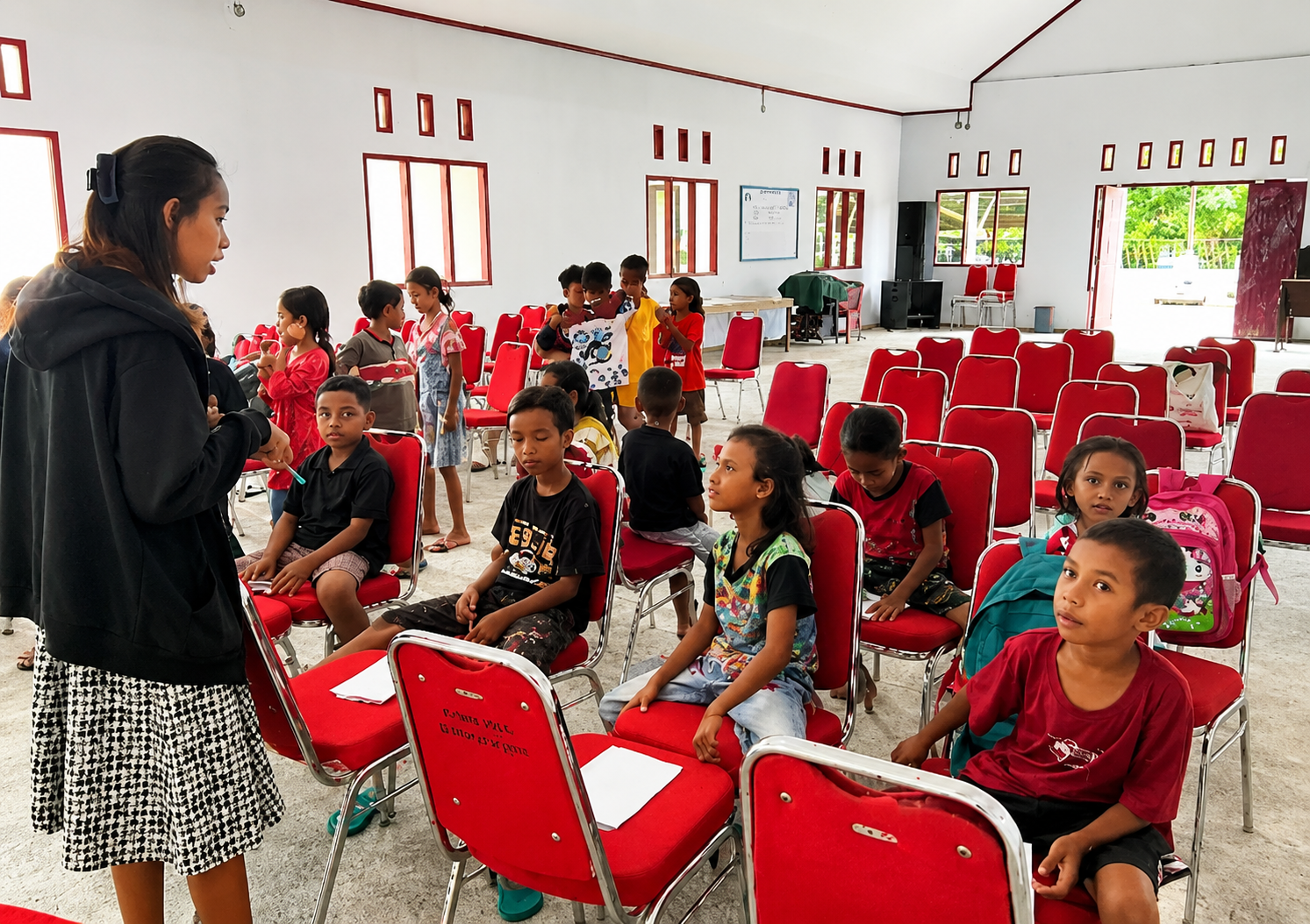 Bimbel dan Penguatan Literasi Siswa Lesluru